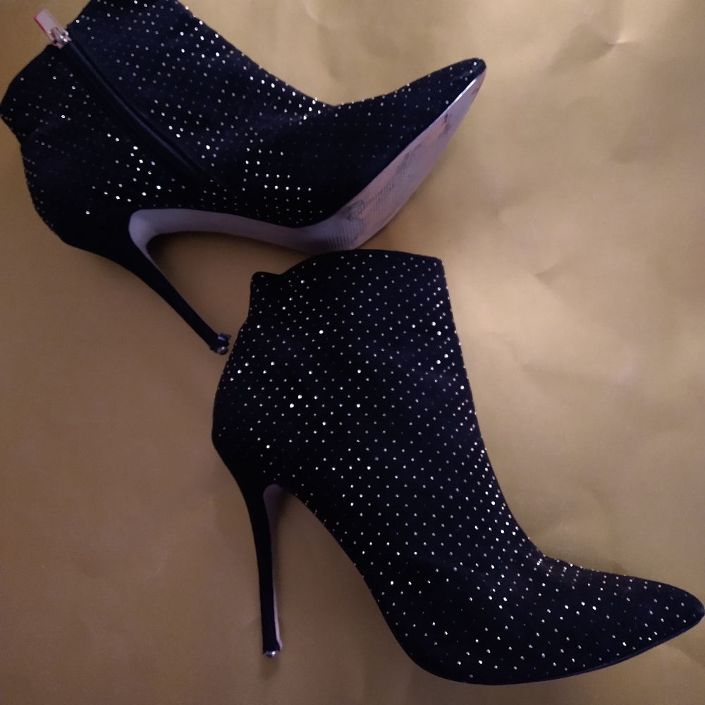 Kurt Geiger CARVELA rhinestone heel boot. Size 10 - Picture 2 of 12